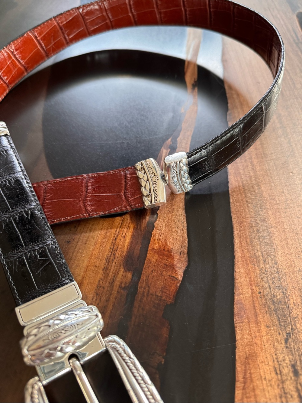Brighton Two-Tone Croc-Embossed Leather Belt - Black & Brown Size 34 - Picture 5 of 10